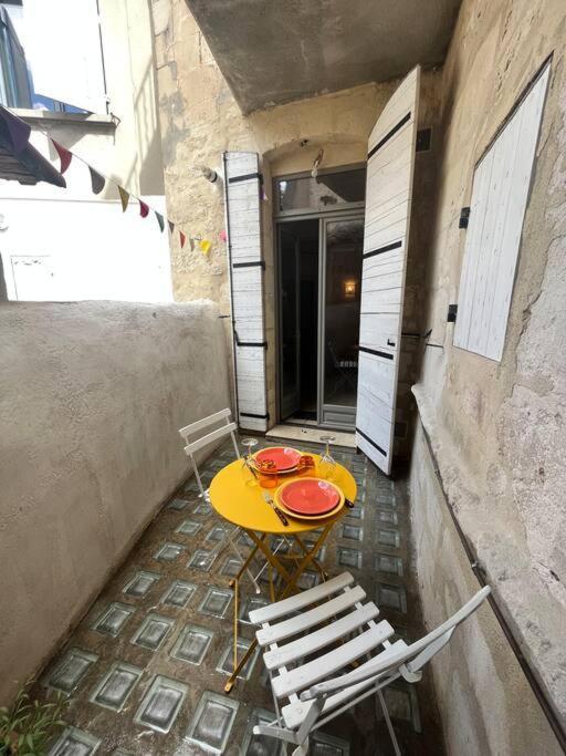 "La Maison Jaune" Arles Centre Terrasse Экстерьер фото