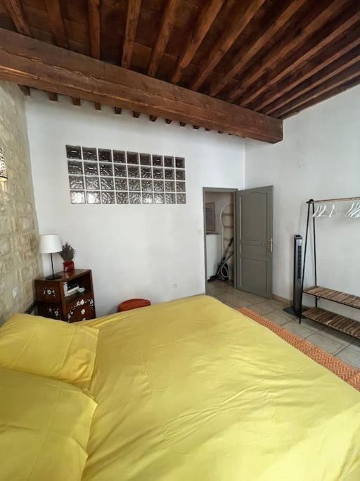 "La Maison Jaune" Arles Centre Terrasse Экстерьер фото