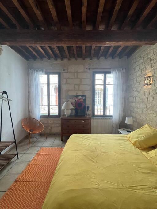 "La Maison Jaune" Arles Centre Terrasse Экстерьер фото